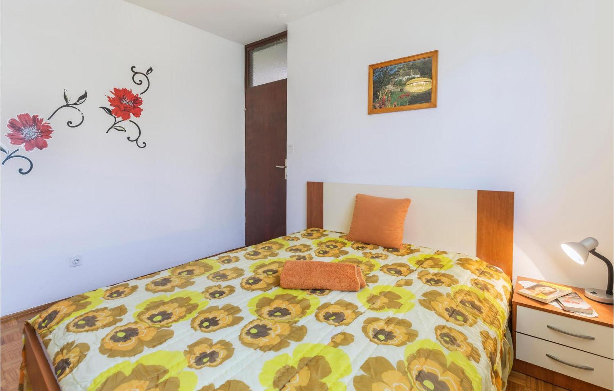 Gorgeous Apartment In Pula With House Sea View Dış mekan fotoğraf