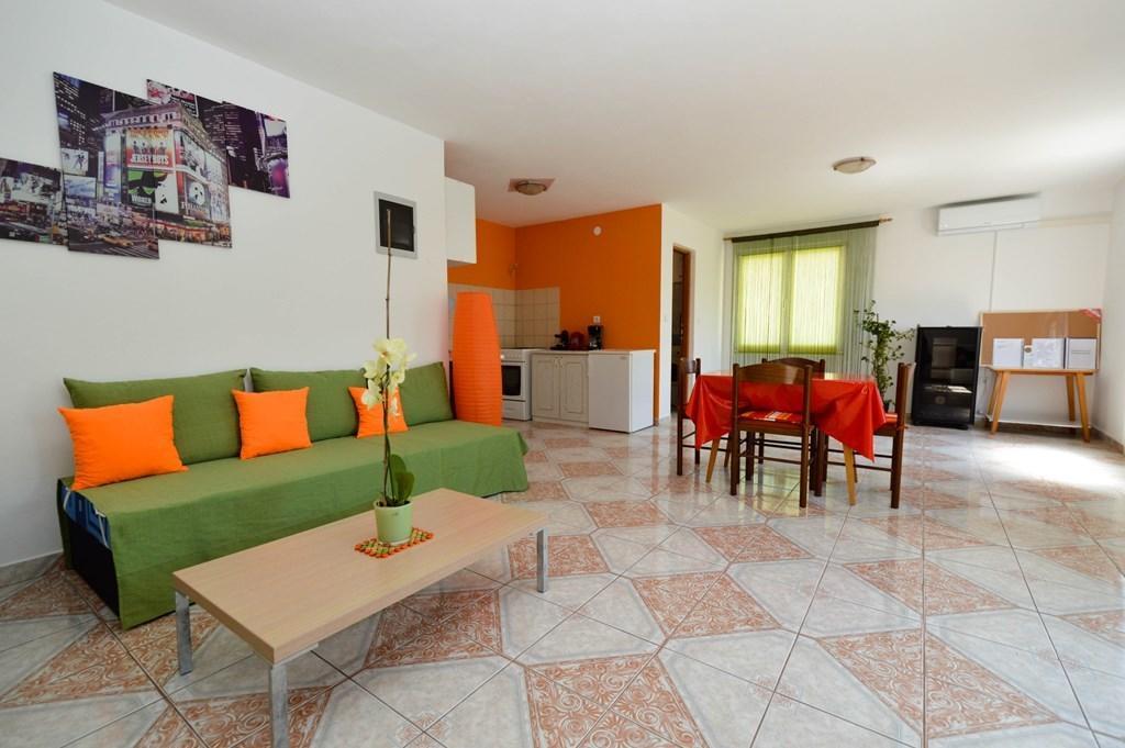 Gorgeous Apartment In Pula With House Sea View Oda fotoğraf
