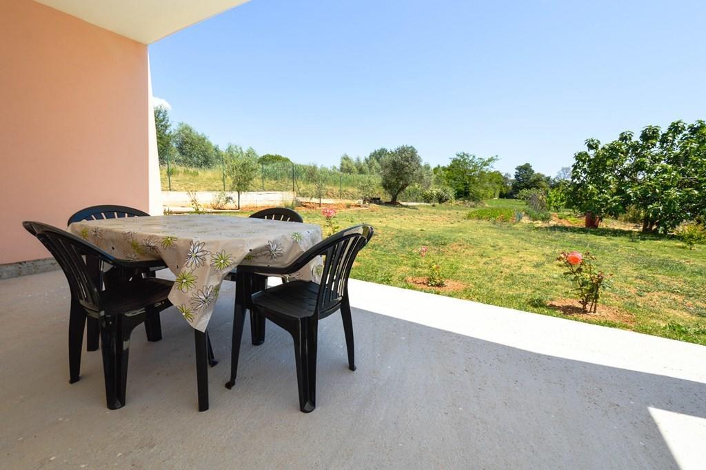 Gorgeous Apartment In Pula With House Sea View Oda fotoğraf