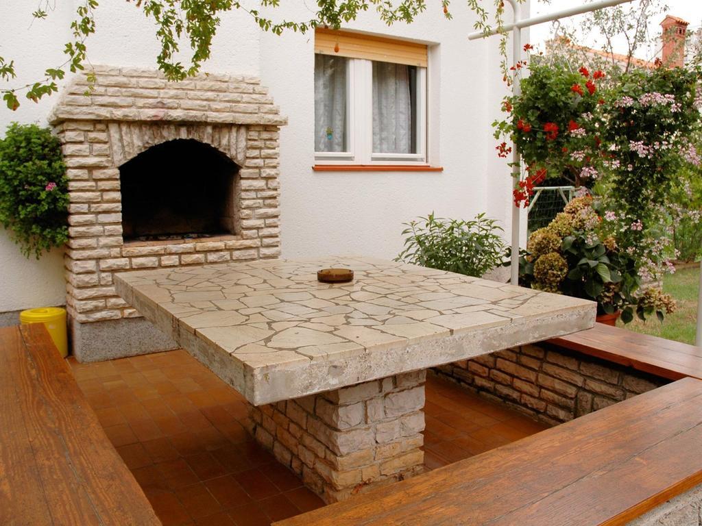 Gorgeous Apartment In Pula With House Sea View Dış mekan fotoğraf