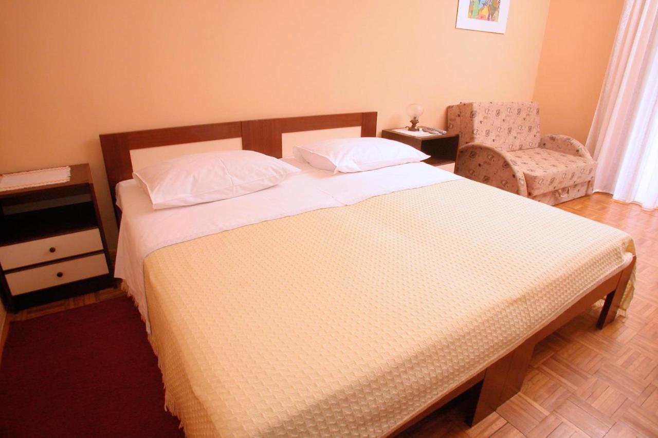 Gorgeous Apartment In Pula With House Sea View Dış mekan fotoğraf